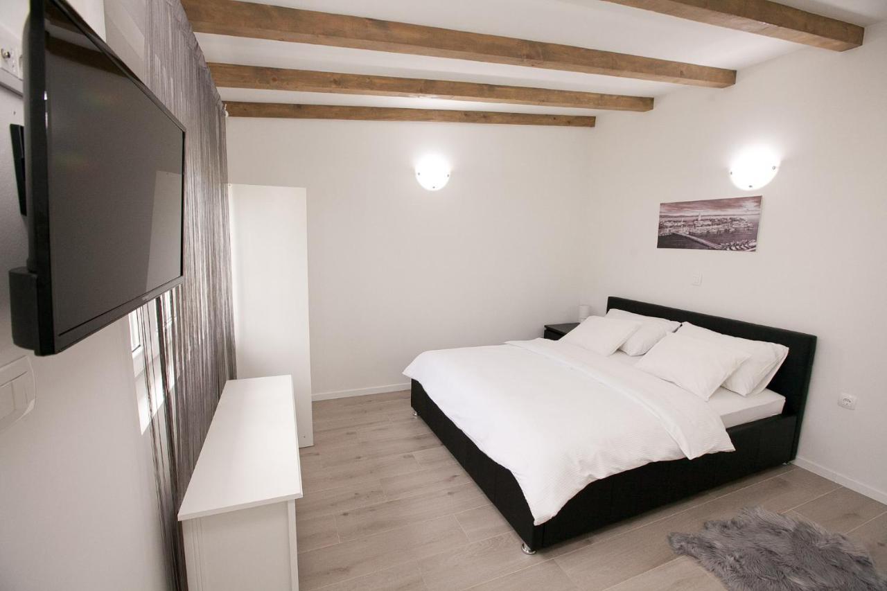 Studio Apartments Tara Zadar Eksteriør bilde