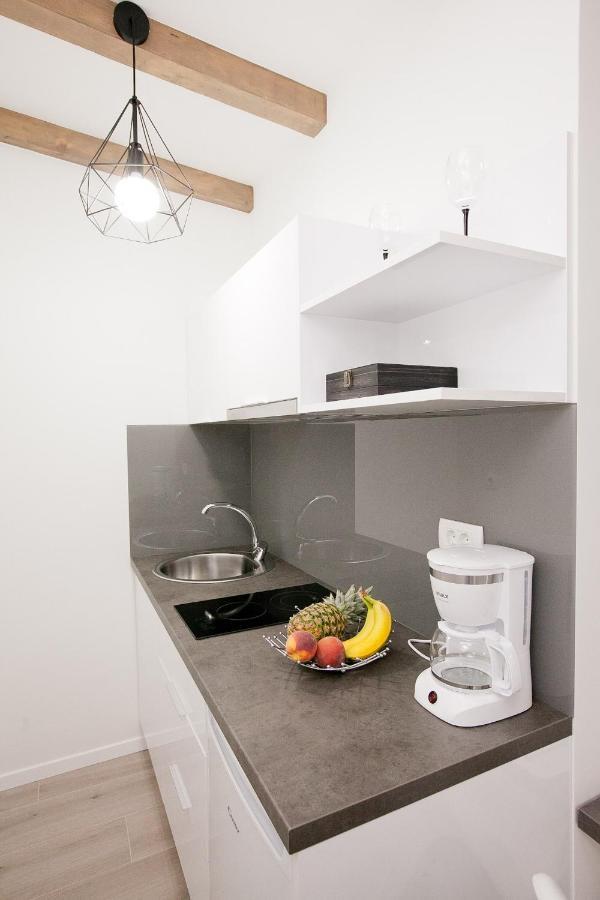 Studio Apartments Tara Zadar Eksteriør bilde