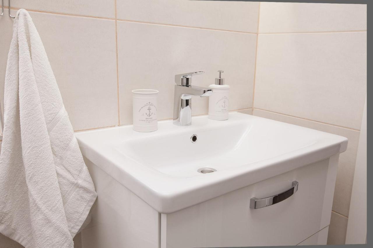 Studio Apartments Tara Zadar Eksteriør bilde
