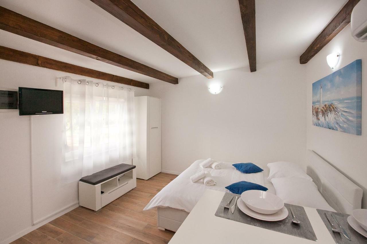 Studio Apartments Tara Zadar Eksteriør bilde