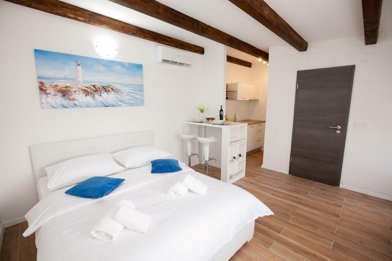 Studio Apartments Tara Zadar Eksteriør bilde