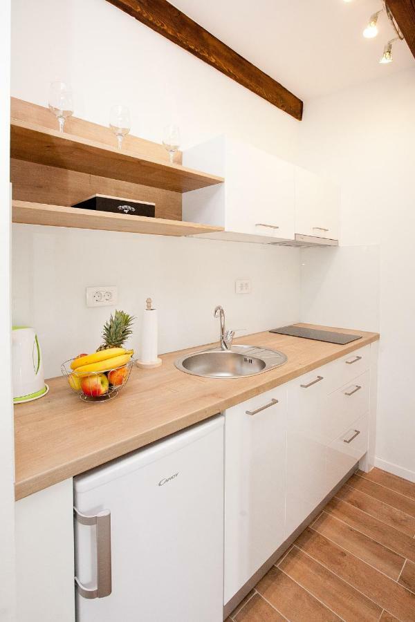 Studio Apartments Tara Zadar Eksteriør bilde