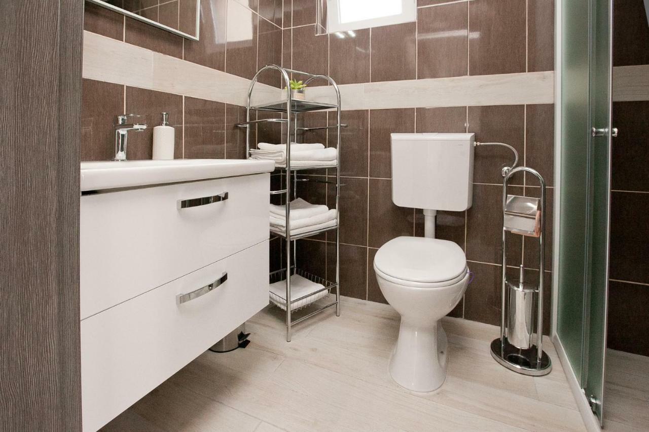 Studio Apartments Tara Zadar Eksteriør bilde